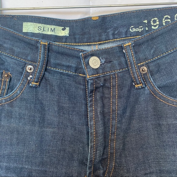Gap Slim 1969 Cuffed Denim Jean Shorts - Picture 2 of 5